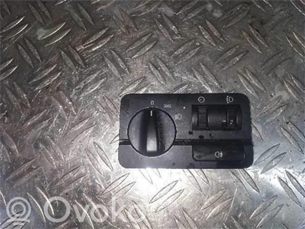 Interruptor de luz   204D1