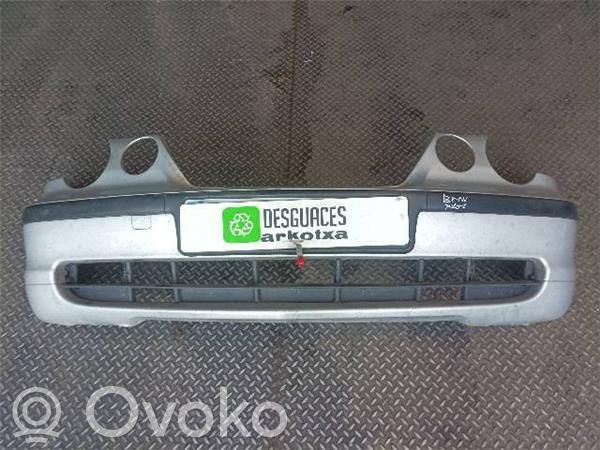 Parachoques delantero   N46B18A