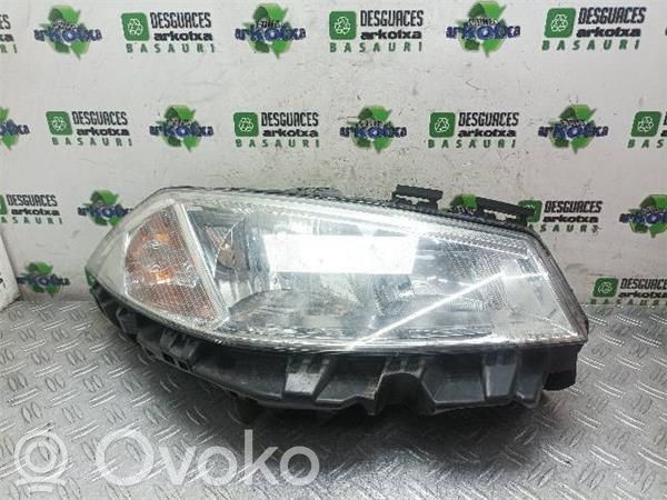Scheinwerfer   K4MT7
