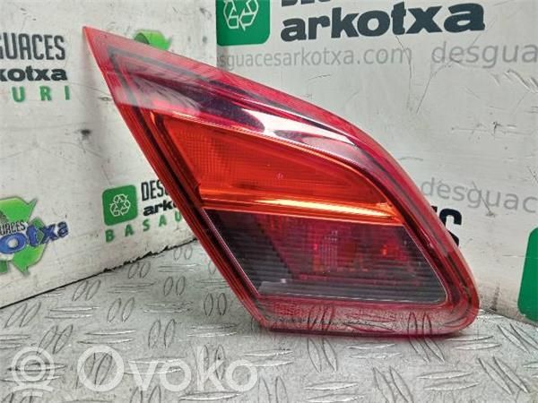 Opel Corsa A Ampoule, feu stop / feu arrière 