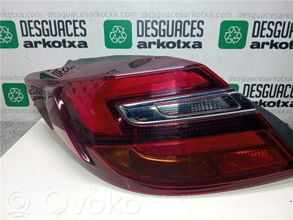 Opel Insignia A Takavalon polttimo 