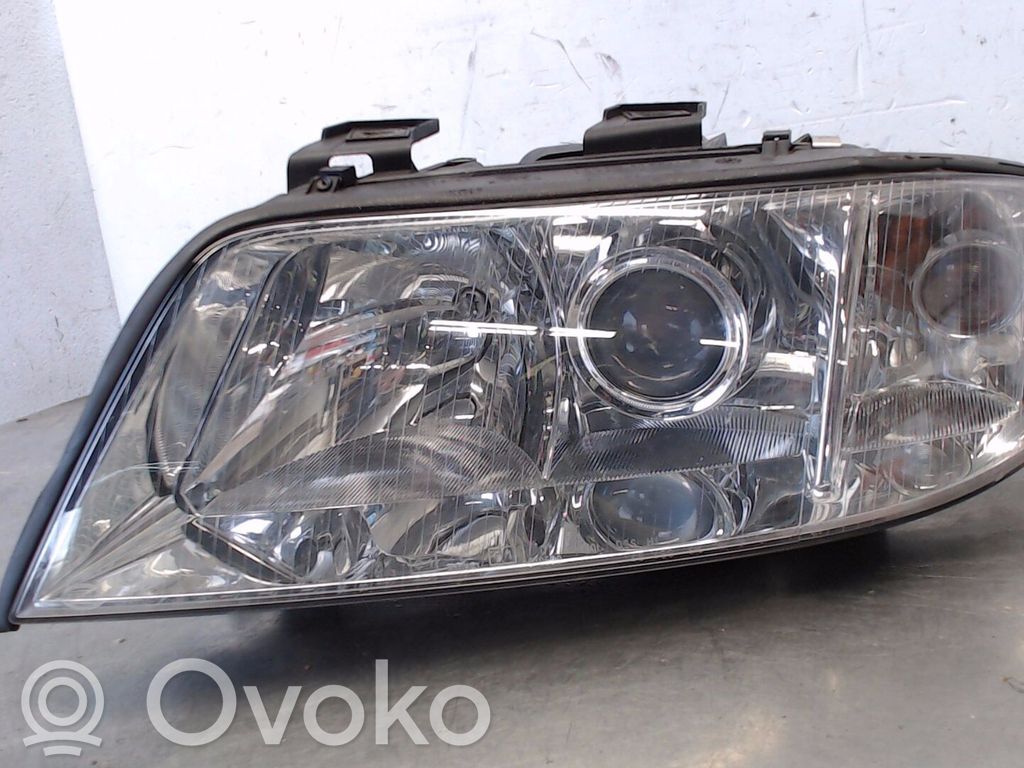 Audi A6 S6 C5 4B Scheinwerfer 
