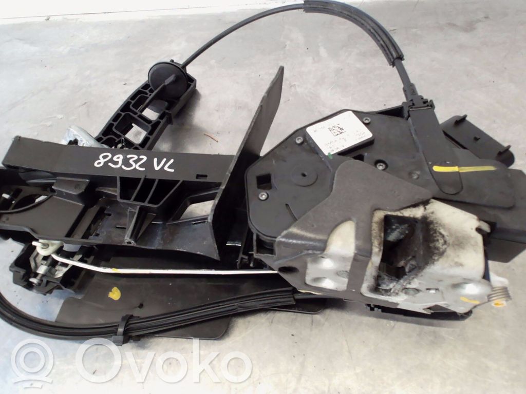 Ford Transit Courier Front door lock 