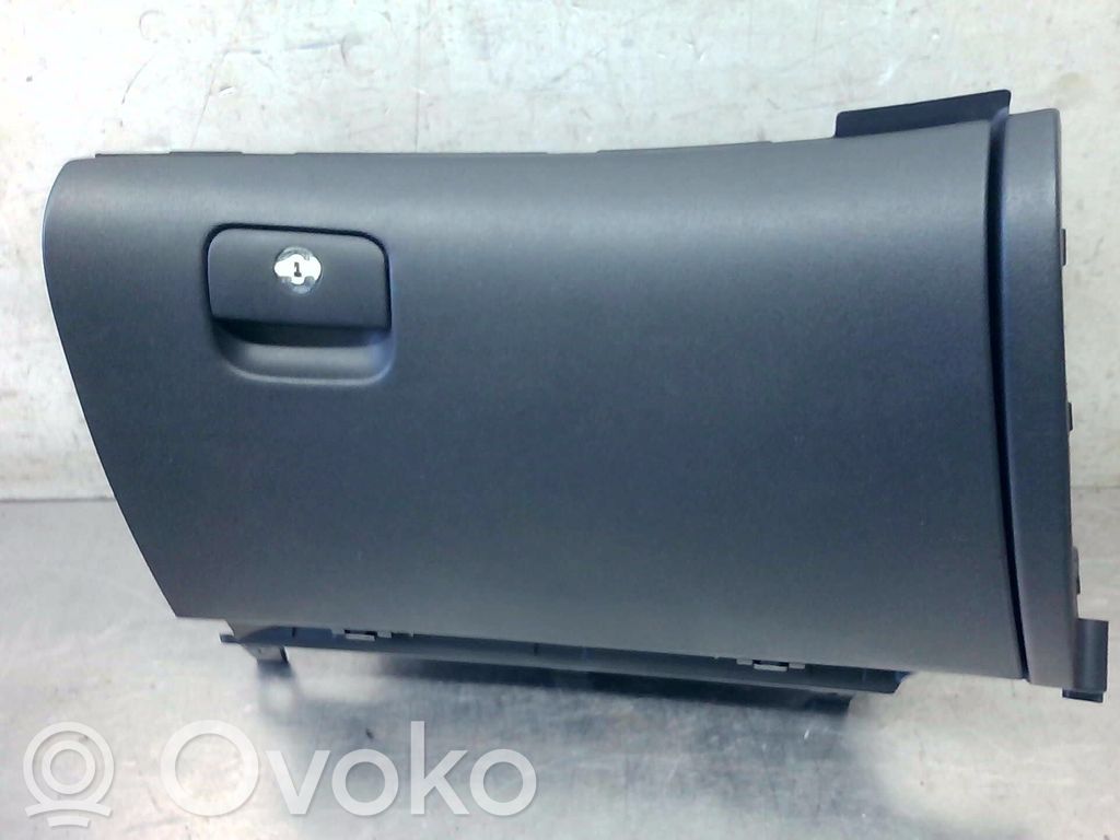 Hyundai i30 Juego guantera 