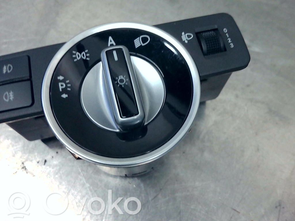 Mercedes-Benz E W212 Light switch 