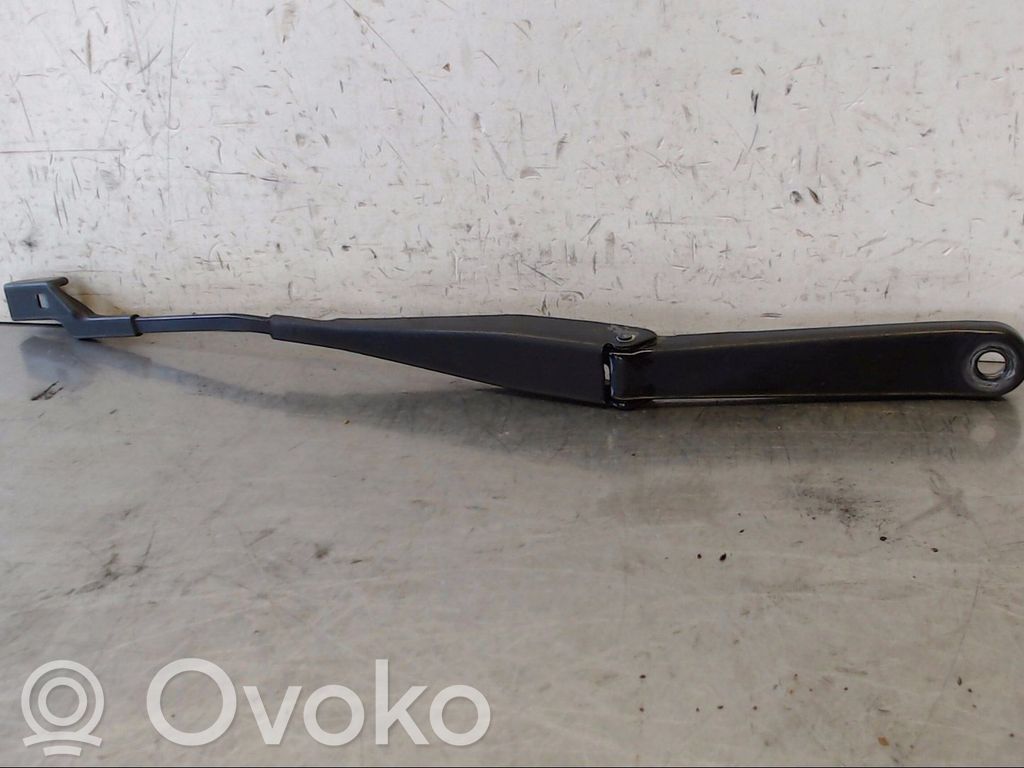 Ford Fiesta Ramię wycieraczki szyby przedniej / czołowej 