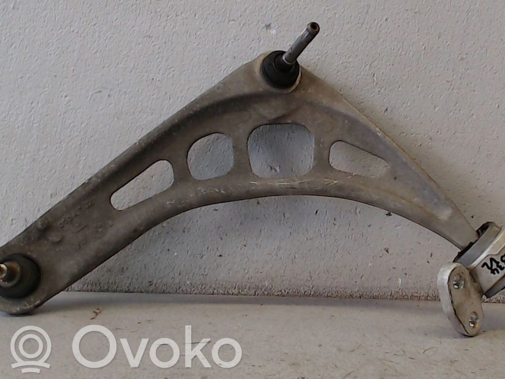 Front lower control arm/wishbone   31122343352,31126777852