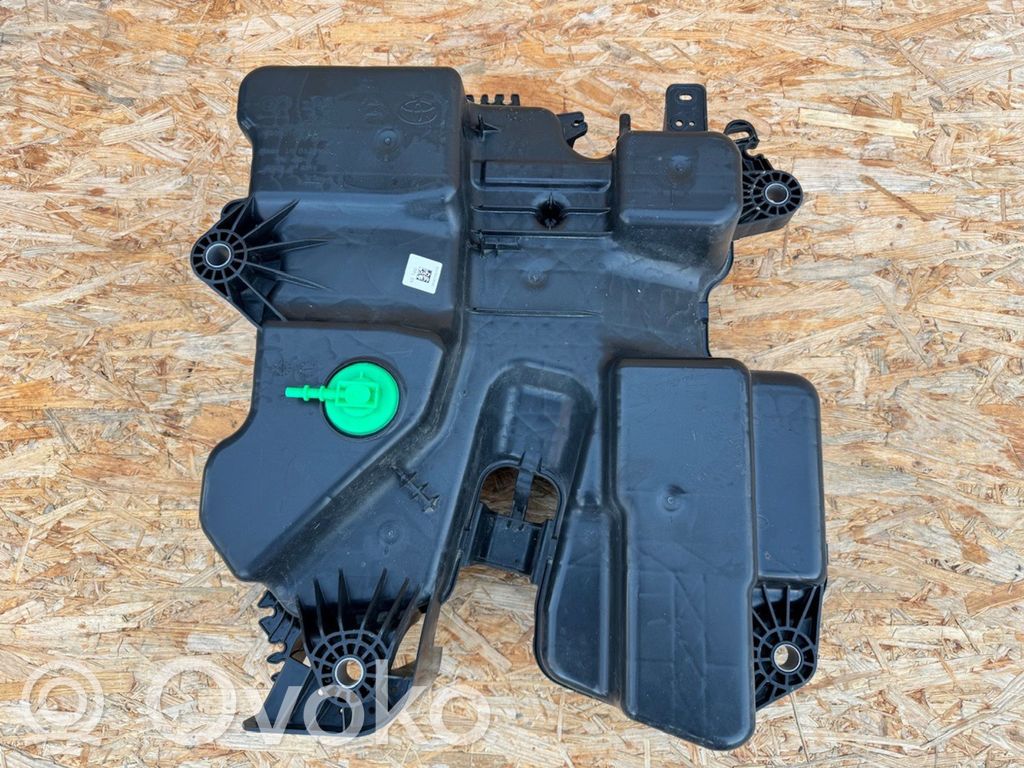 AdBlue liquid reservoir   4099016AA,4099017AA