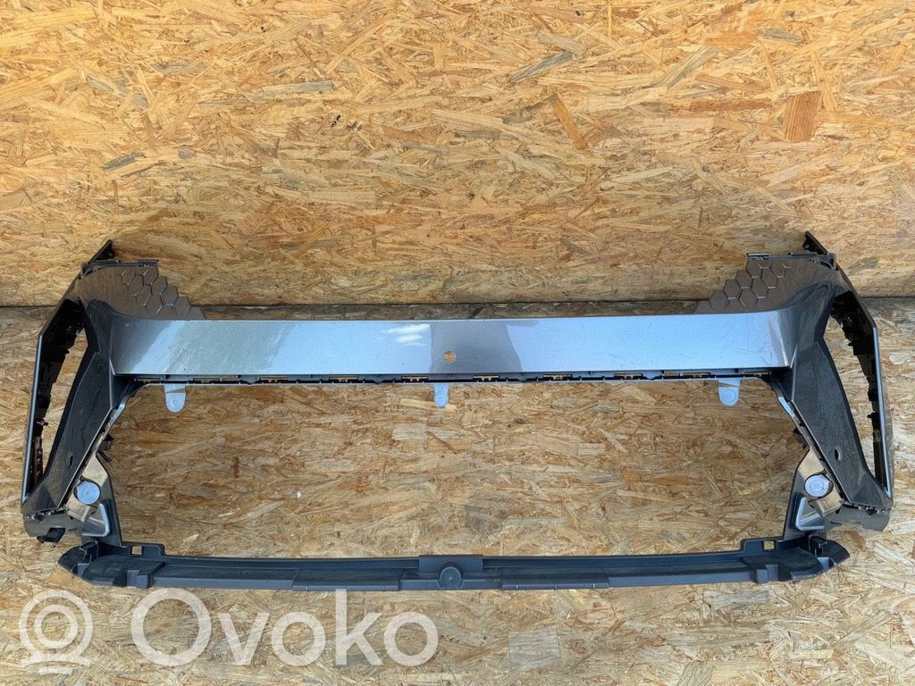 Renault Scenic E-Tech V Front bumper 