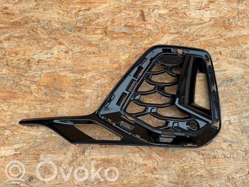Audi Q7 4M Etupuskurin alempi jäähdytinsäleikkö 