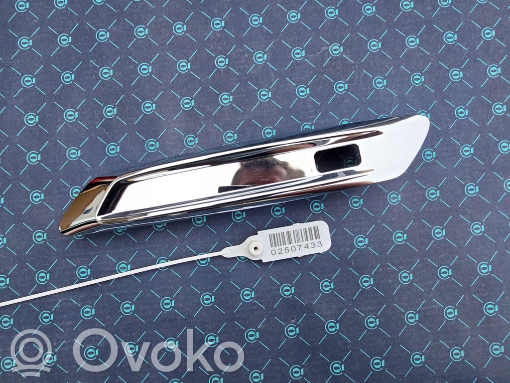 BMW 5 F10 F11 Rivestimento parafango (modanatura) 