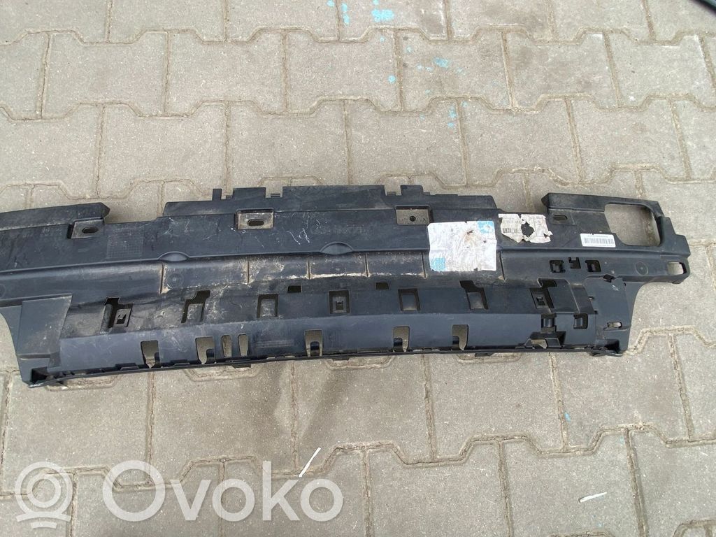 BMW 5 G30 G31 G38 Suport montare bară spate 