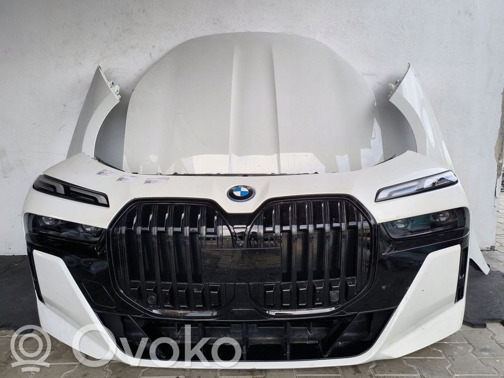BMW 7 G70 Priekio detalių komplektas 