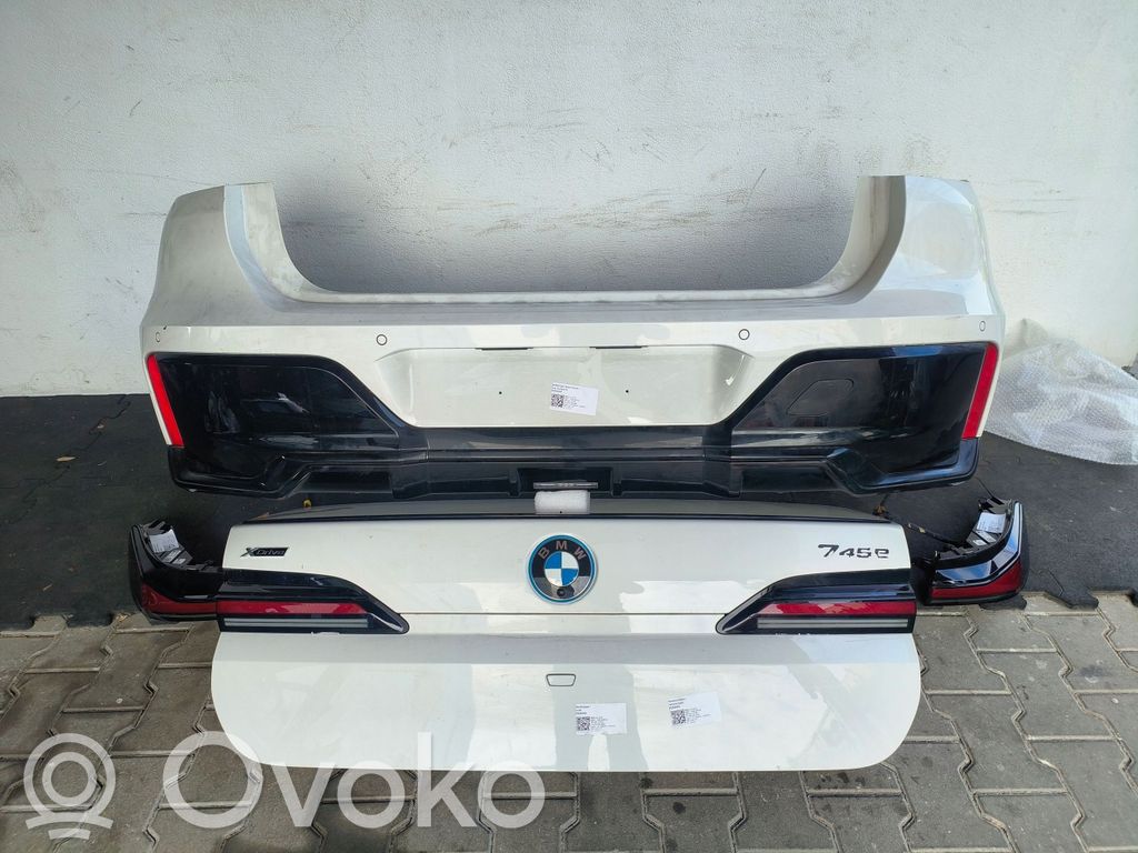 BMW 7 G70 Aizmugurējais pārsegs (bagāžnieks) 