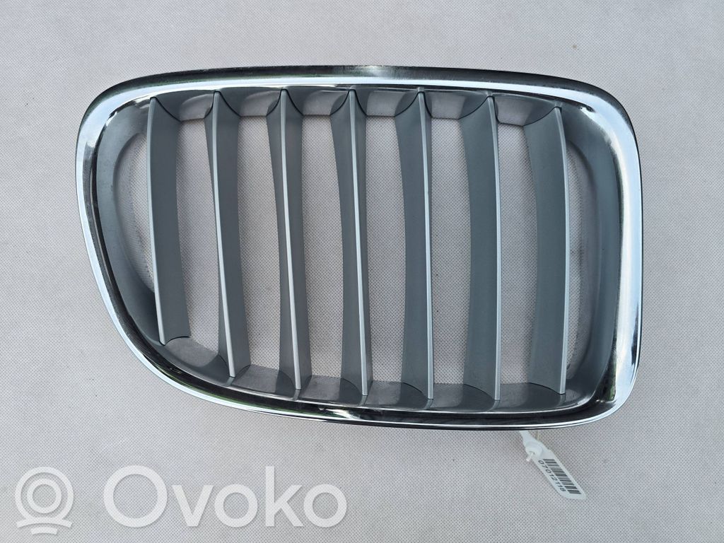 BMW X1 E84 Grilă radiator față 