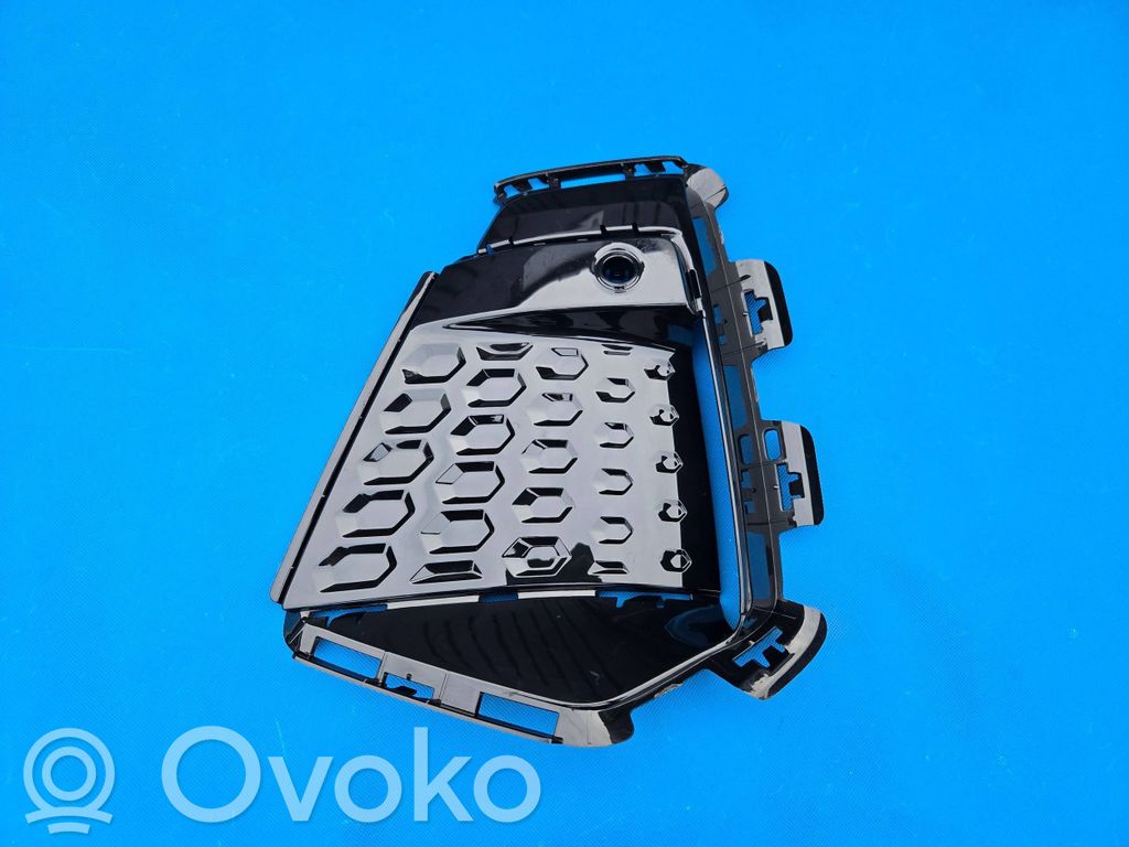 BMW 2 Active Tourer U06 Front bumper lower grill 
