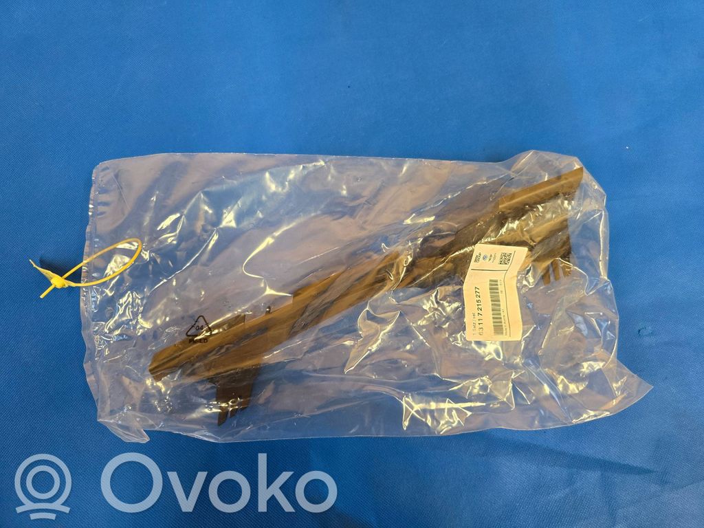 BMW 5 G30 G31 G38 Uchwyt / Mocowanie lampy przedniej 