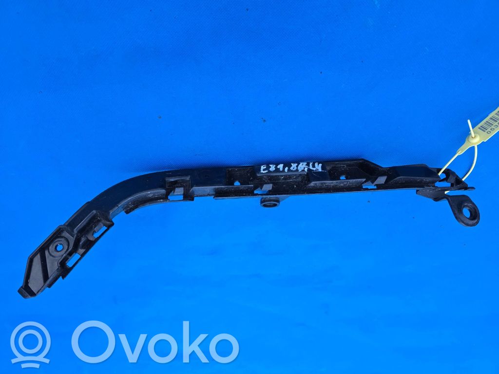 Rear bumper mounting bracket   7058517
