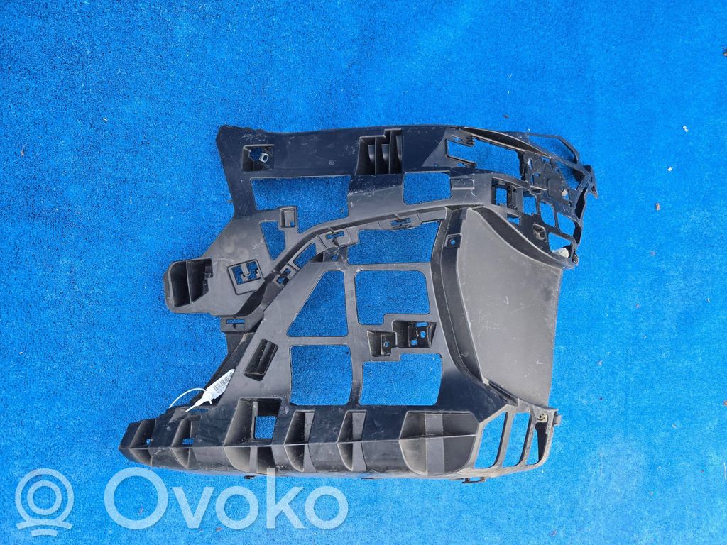 Front bumper mounting bracket   8082523