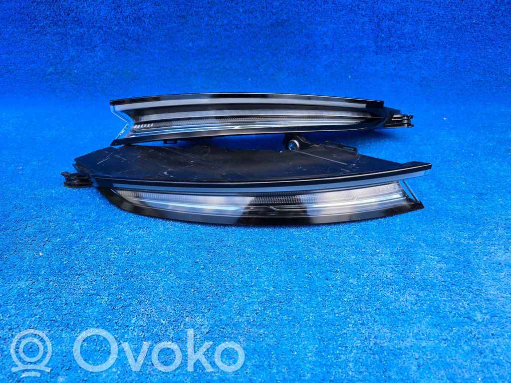 Takavalot   9JA945095A,9JA945096A