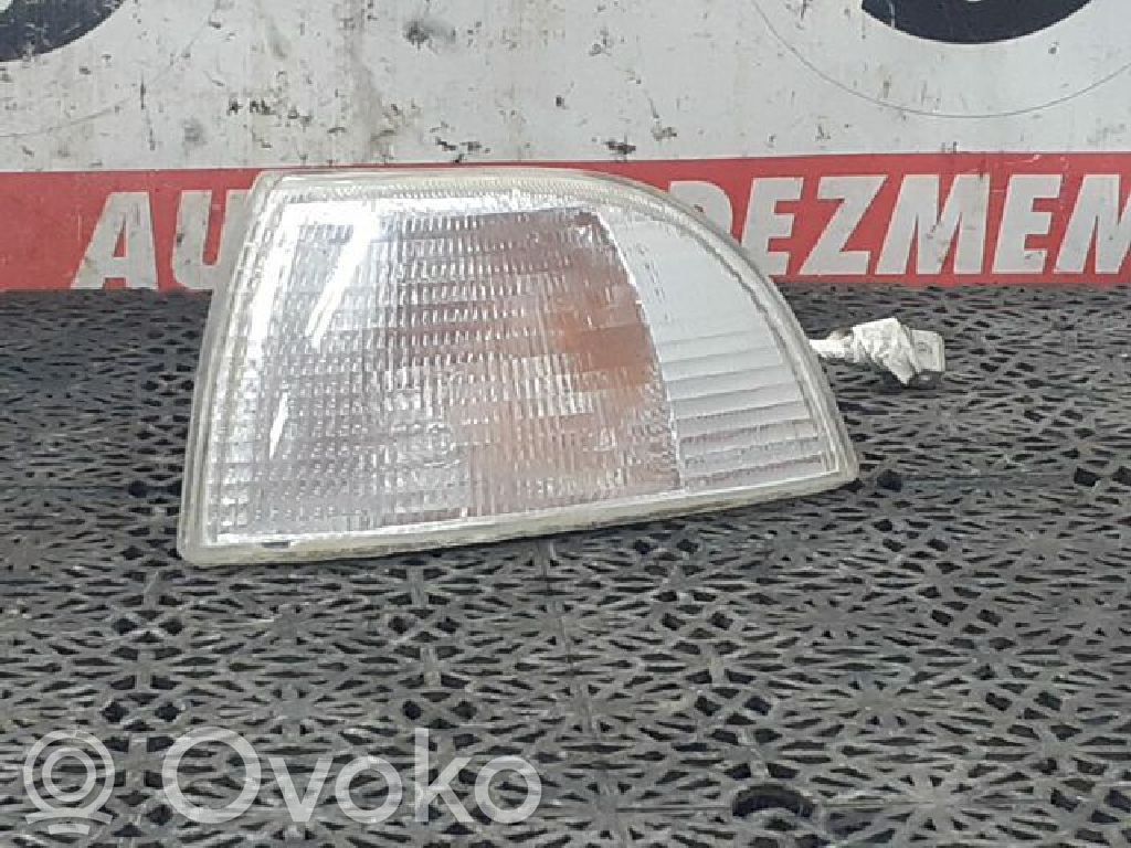 Fiat Punto (176) Kierunkowskaz przedni 