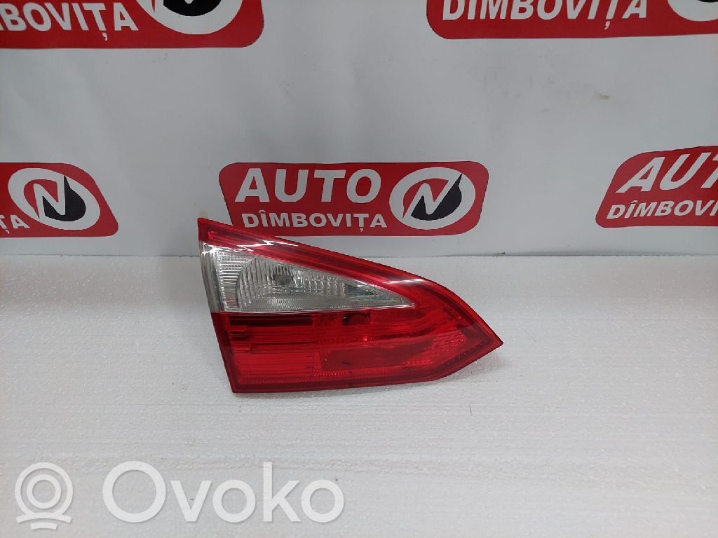 Ford Focus Dzinēja pārsegs (vāks) 