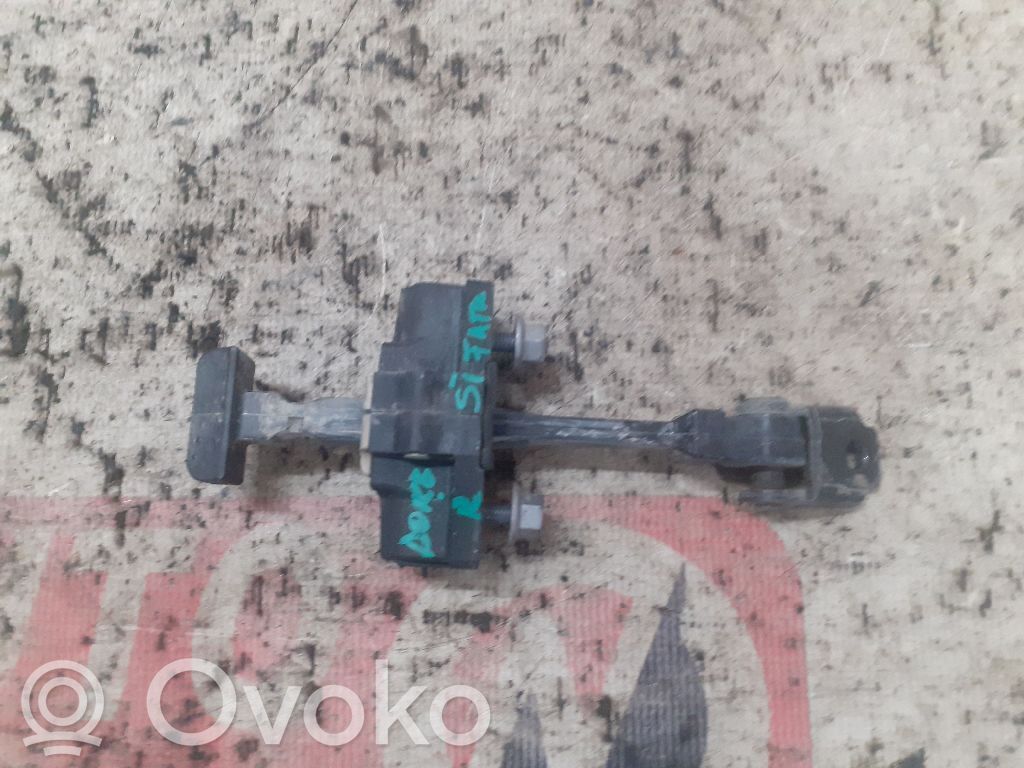 Dacia Dokker Ogranicznik drzwi przednich 