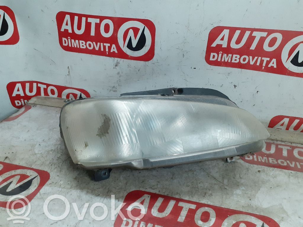 Peugeot 106 Phare frontale 