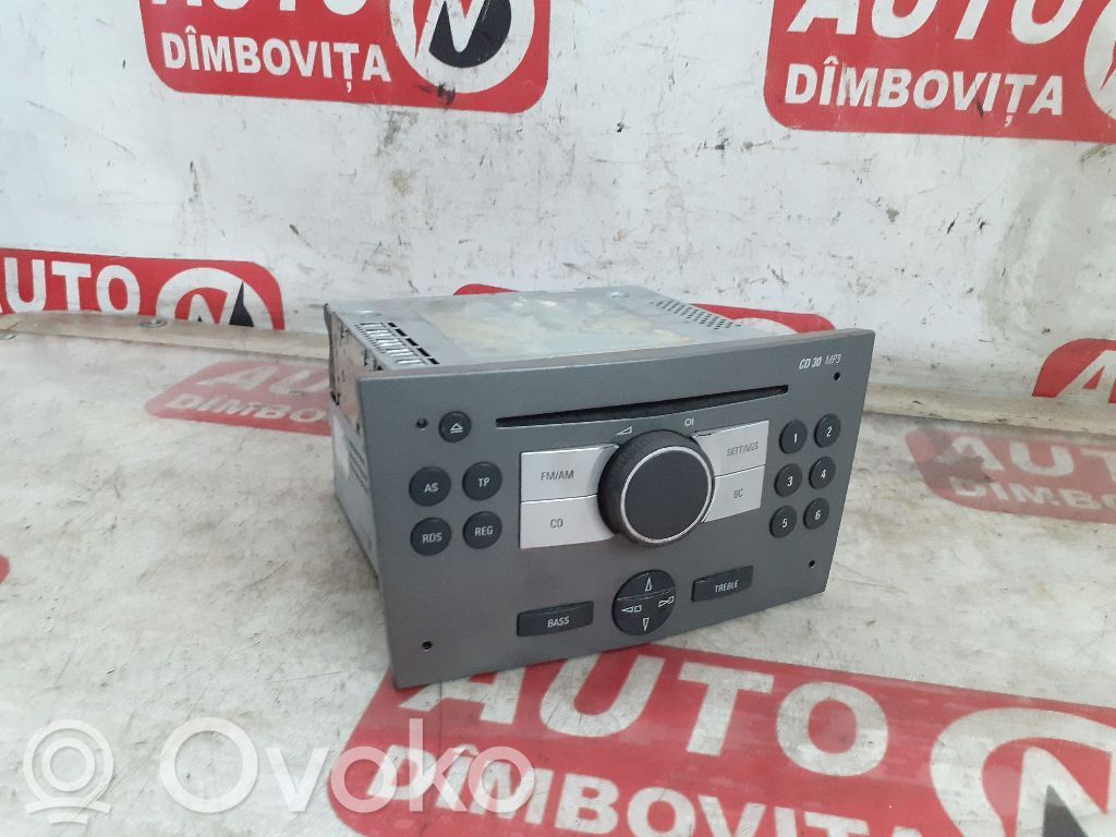 Opel Astra G Panel / Radioodtwarzacz CD/DVD/GPS 