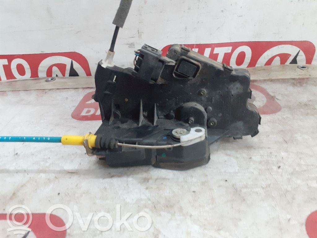 Takaoven lukko   HTL245,BMW91056