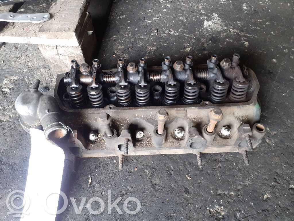 Engine head   FOR99635