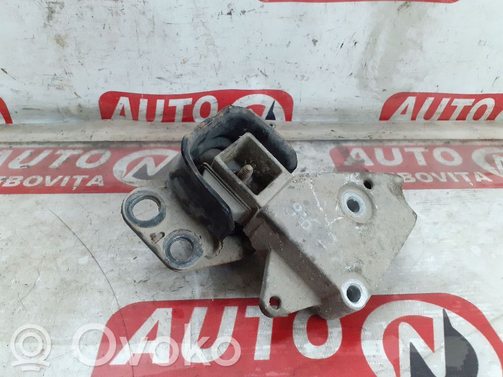 Renault Kangoo I Engine mount bracket 