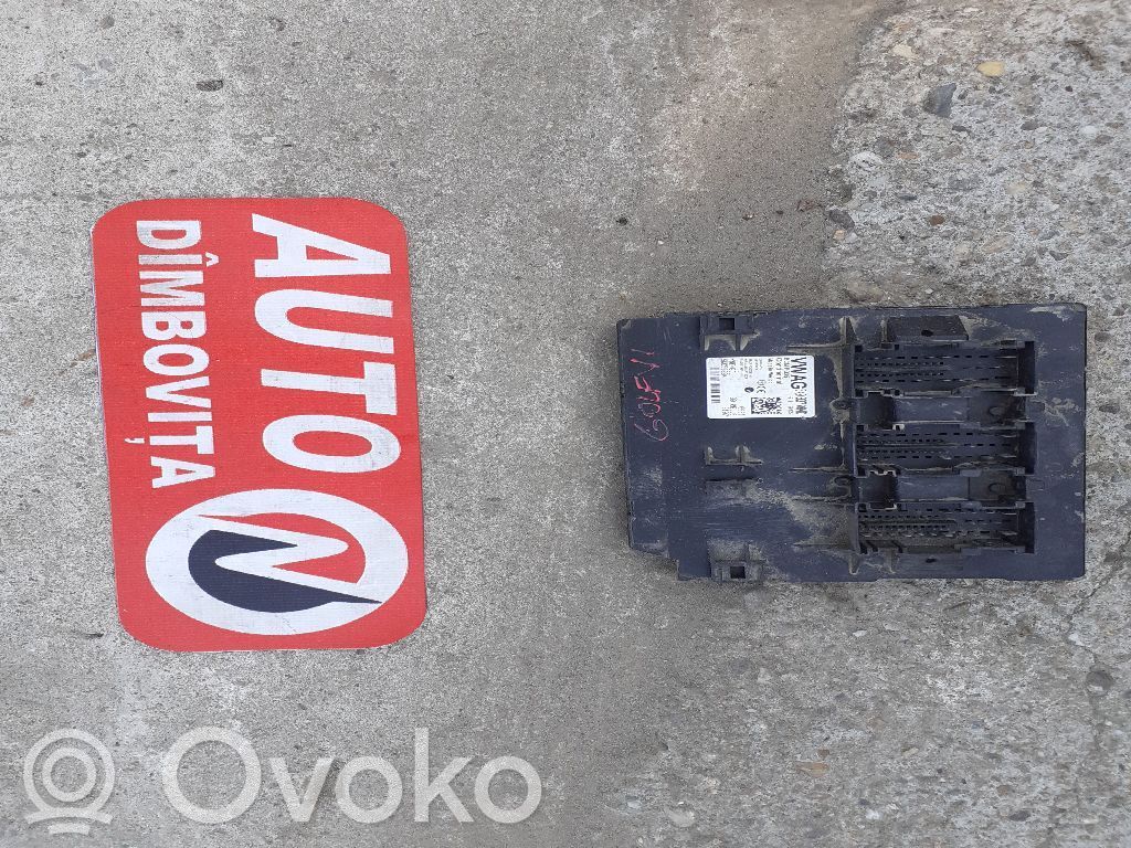 Volkswagen Golf VI Comfort/convenience module 