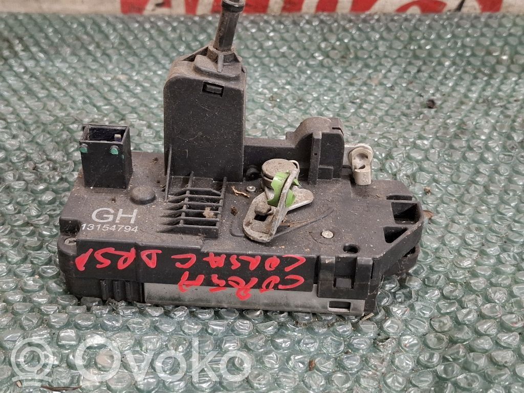 Opel Meriva A Rear door lock 