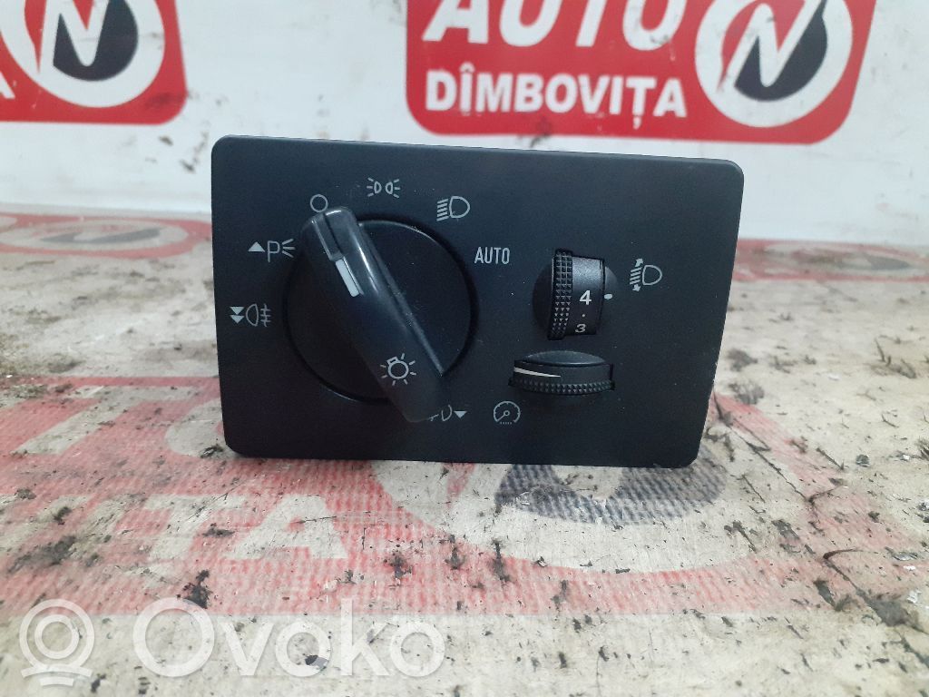Ford Focus Comutator lumini 
