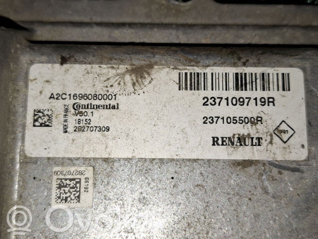 Dacia Sandero Unitate/modul de control motor 