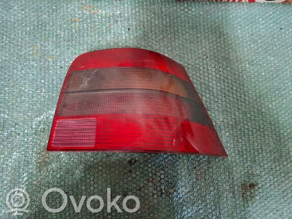 Volkswagen Golf IV Lampă spate în caroserie 