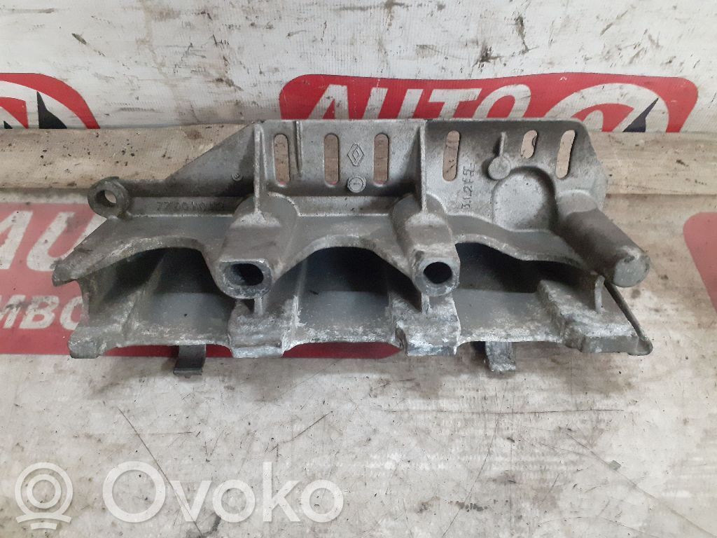 Engine mounting bracket   7700110112
