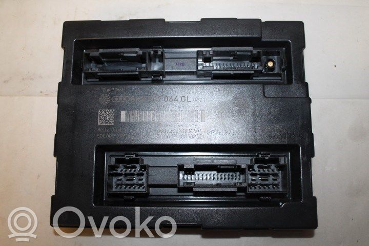 Audi A4 S4 B8 8K Mukavuusmoduuli 