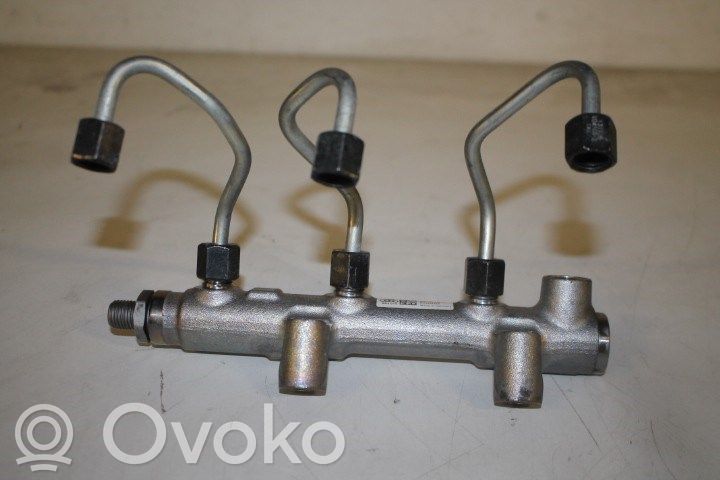 Audi A6 C7 Tubo principal de alimentación del combustible 
