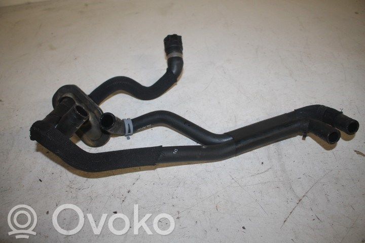 Audi A6 C7 Conductă/furtun lichid de răcire motor 