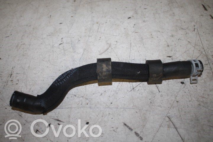 Audi RS7 C7 Conductă/furtun lichid de răcire motor 