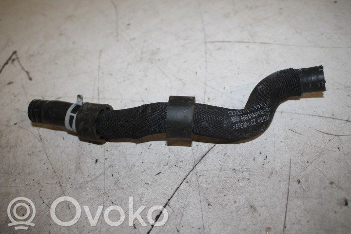 Audi RS6 C7 Conductă/furtun lichid de răcire motor 
