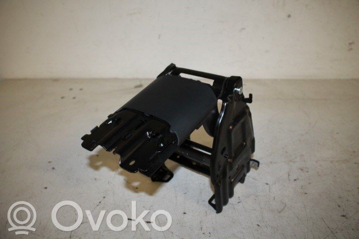 Audi A5 8T 8F Otros repuestos de carrocería inferior 