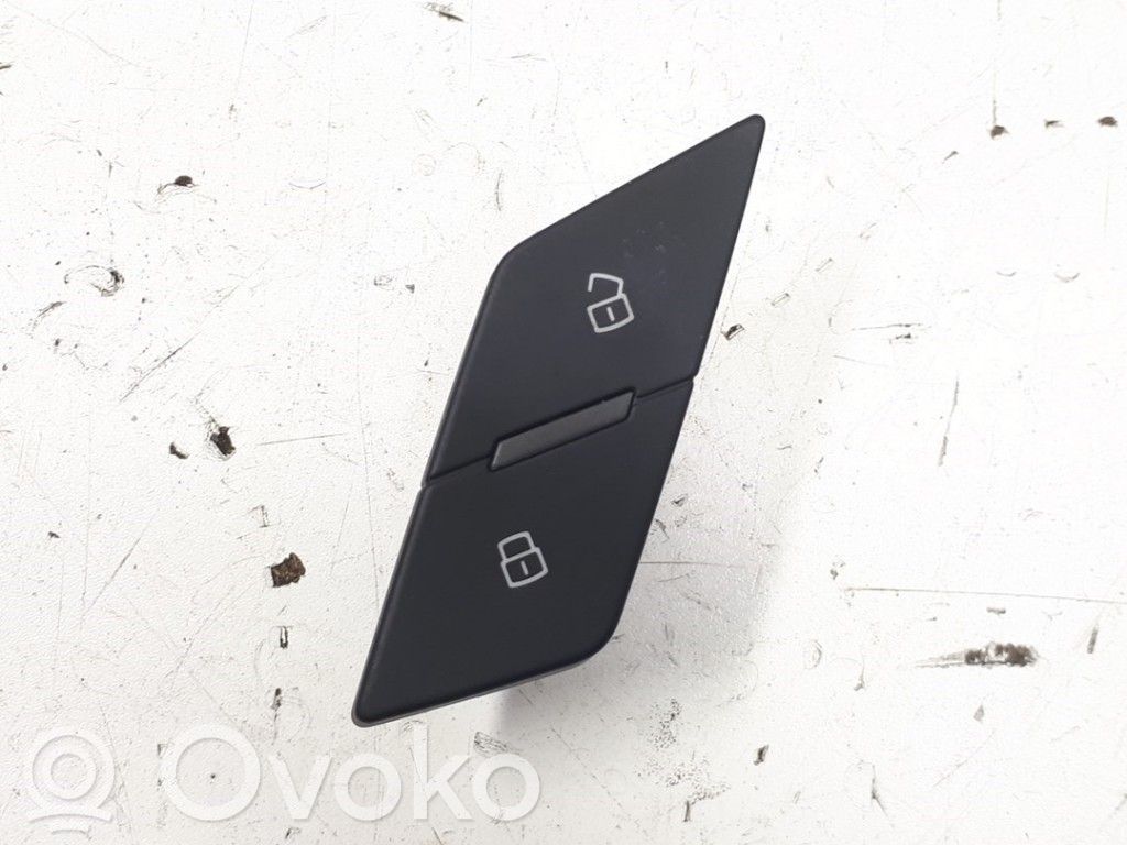 Audi Q2 - Central locking switch button 