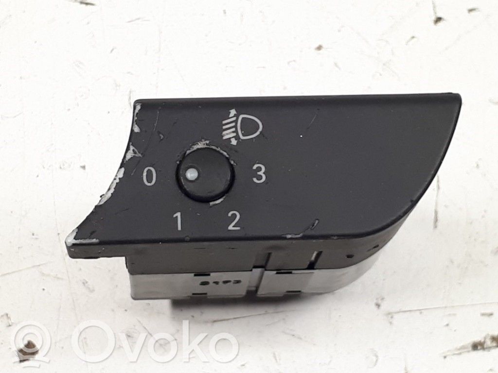 Audi A4 S4 B6 8E 8H Interruptor de control de altura del faro delantero 