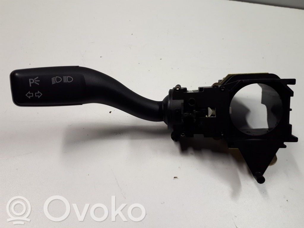 Audi A6 S6 C6 4F Commodo de clignotant 