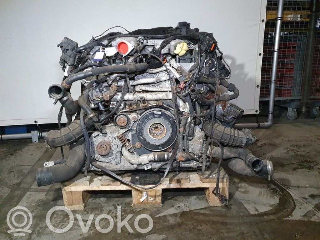 Audi A8 S8 D4 4H Motor 