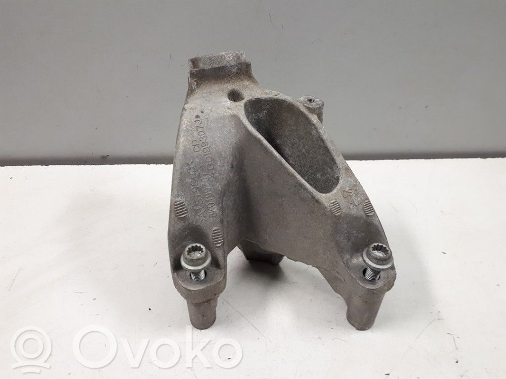 Audi A6 S6 C7 4G Engine mount bracket 