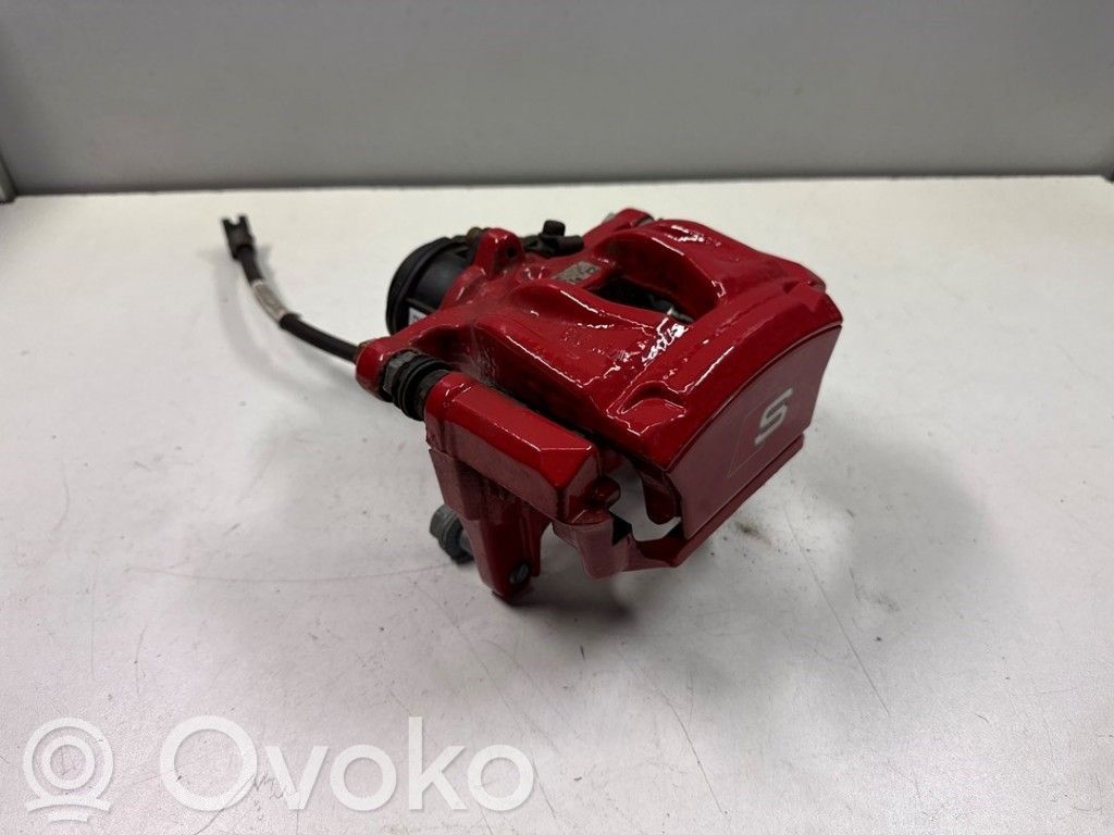 Audi S5 F5 Tylny zacisk hamulcowy 